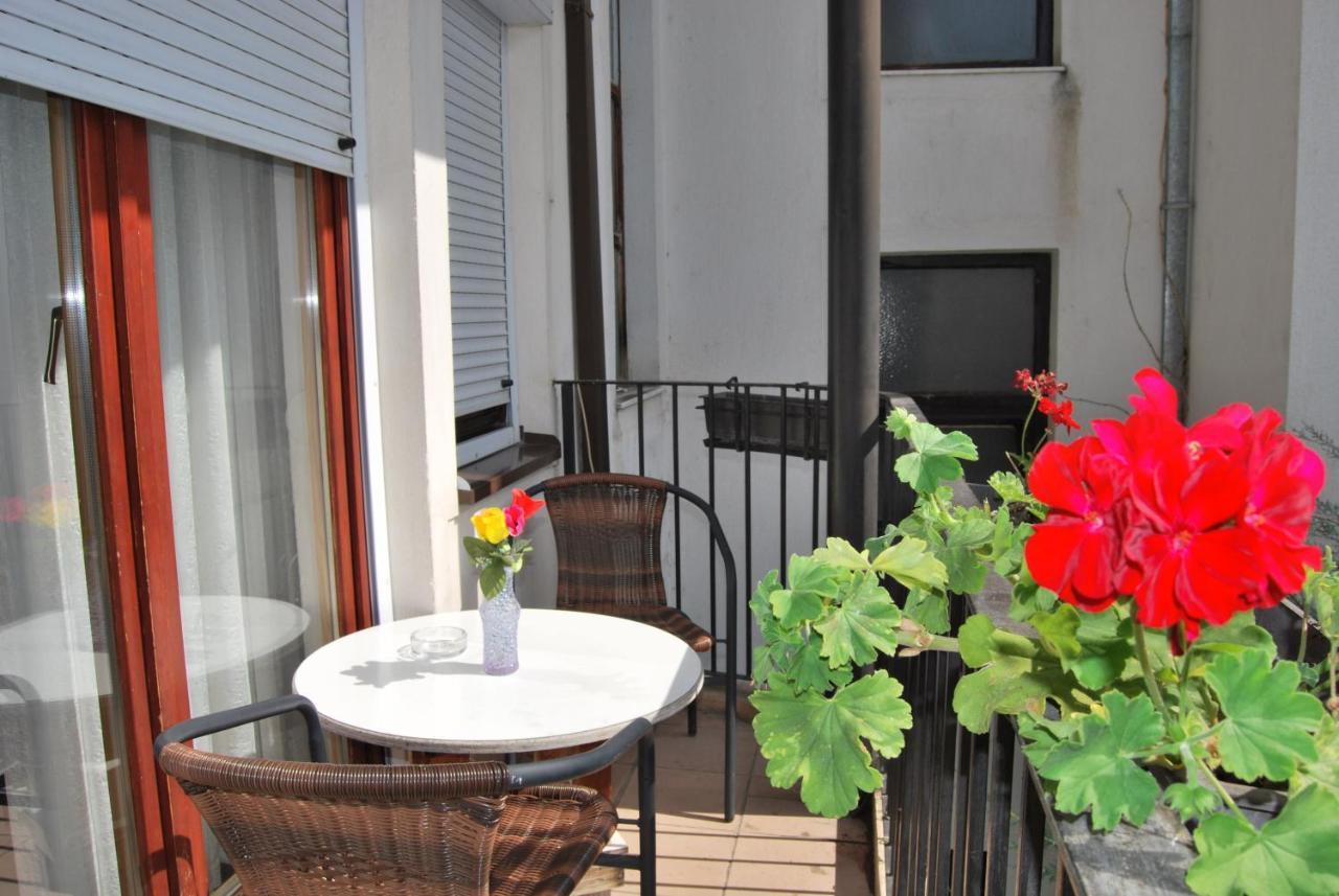Vila Delfin Ohrid Exterior foto