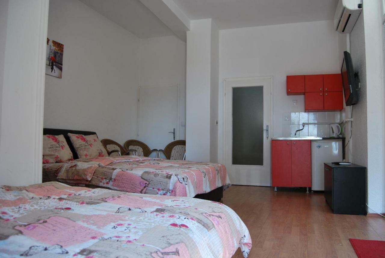 Vila Delfin Ohrid Exterior foto
